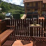 Precioso Junto A Potes Con Piscina-4 Hab,3 Banos Chalet Ojedo
