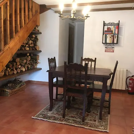 Precioso Junto A Potes Con Piscina-4 Hab,3 Banos * Охедо