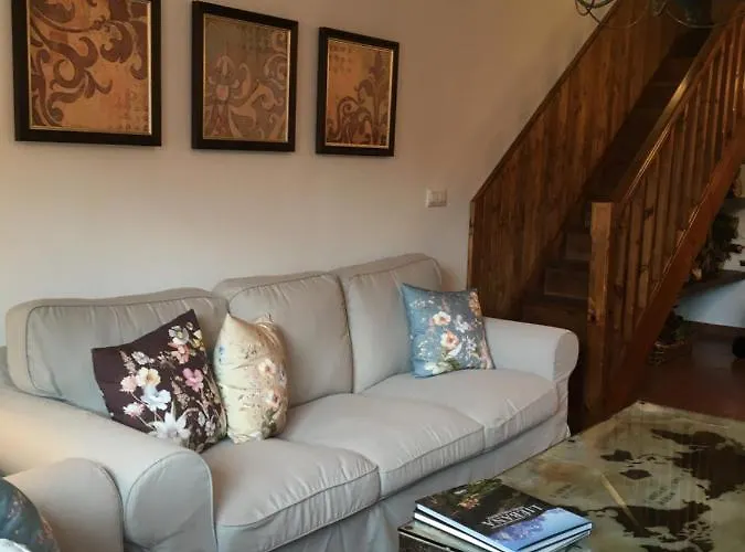 Precioso Junto A Potes Con Piscina-4 Hab,3 Banos *