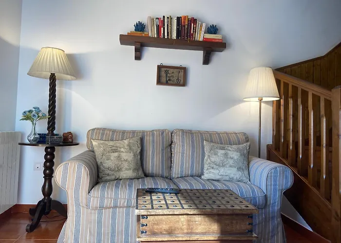 Chalet Precioso Junto A Potes Con Piscina-4 Hab,3 Banos